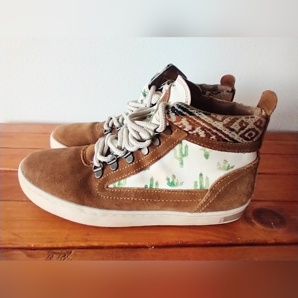 Inkkas High Top Womens Size 8 Men 6 Prickly Cactus Rare Style.